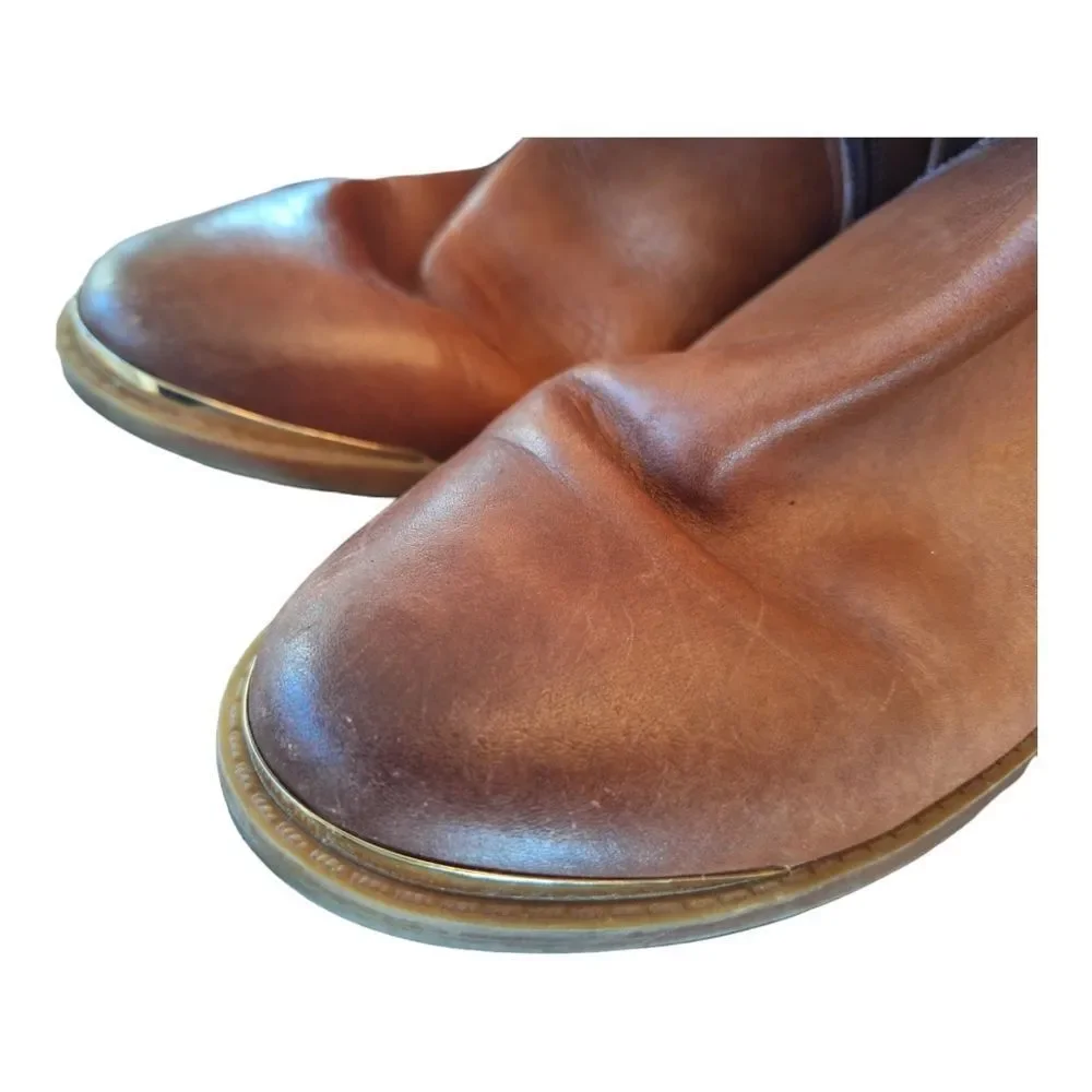 Gianni Bini Leather Knee High Riding Boots Cognac Brown Gold Buckles women's 6M